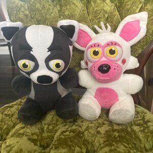 Five Nights at Freddy’s Funko 2020 7" Plush Funtime Foxy Blake The Badger
